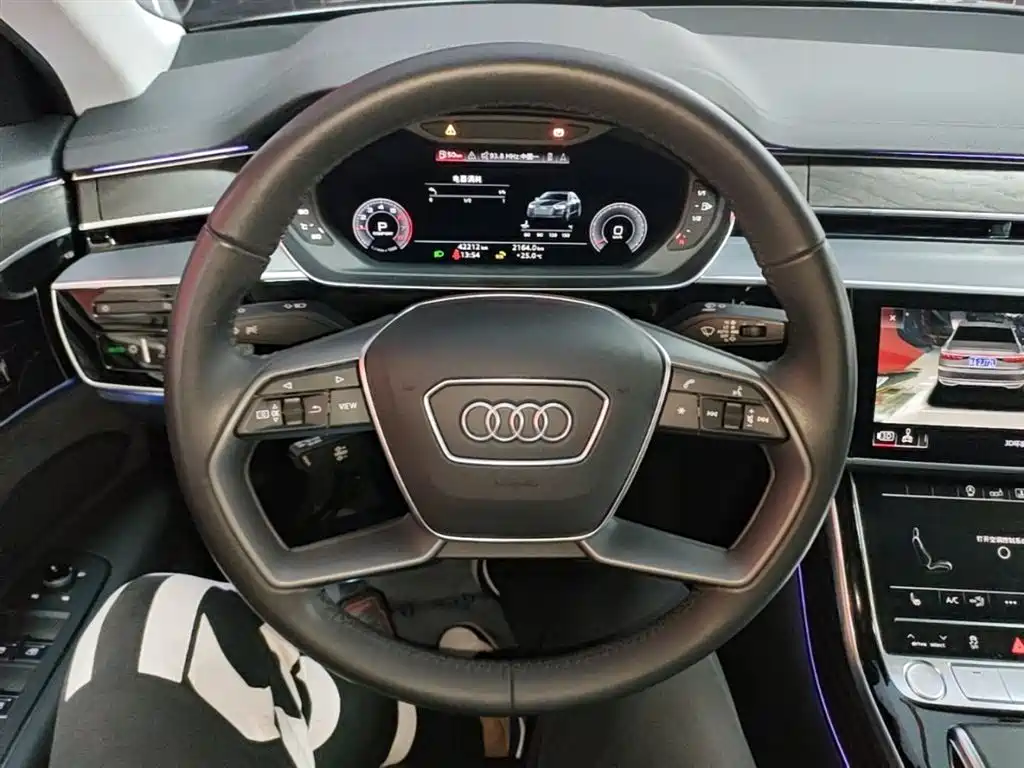 Audi A8 2019 Facelift Plus A8L 50 TFSI quattro Comfort фото 11