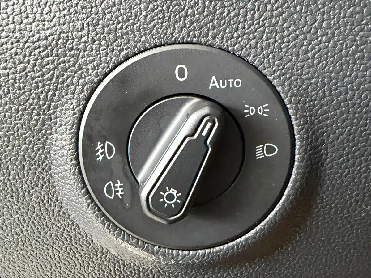 Volkswagen Tharu 2022 280TSI FWD Luxury Edition фото 9