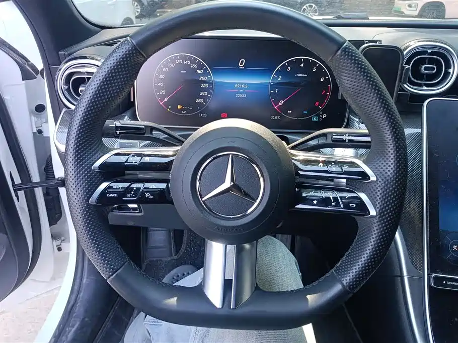 Mercedes-Benz C-Class 2025 Facelift C 260 L Sport Edition фото 15