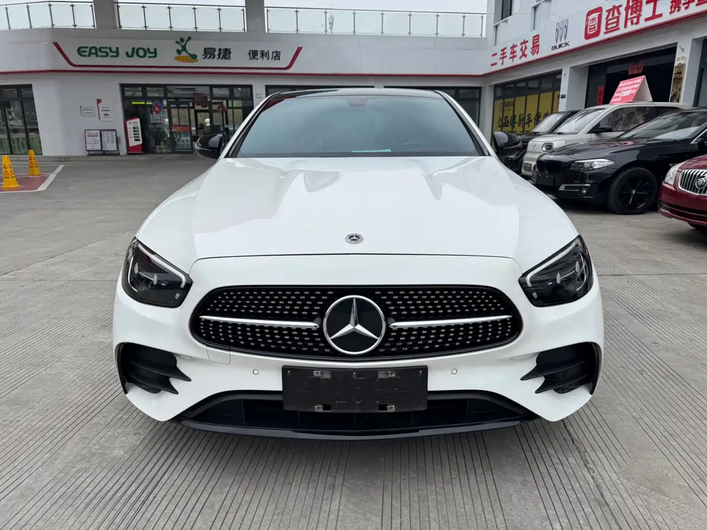  E CLASS