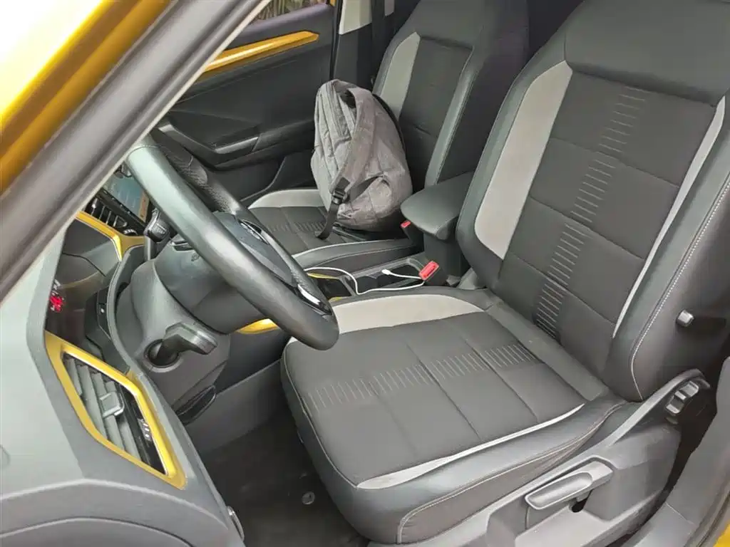 Volkswagen T-ROC 2018 280TSI DSG 2WD Progressive (China V) фото 15