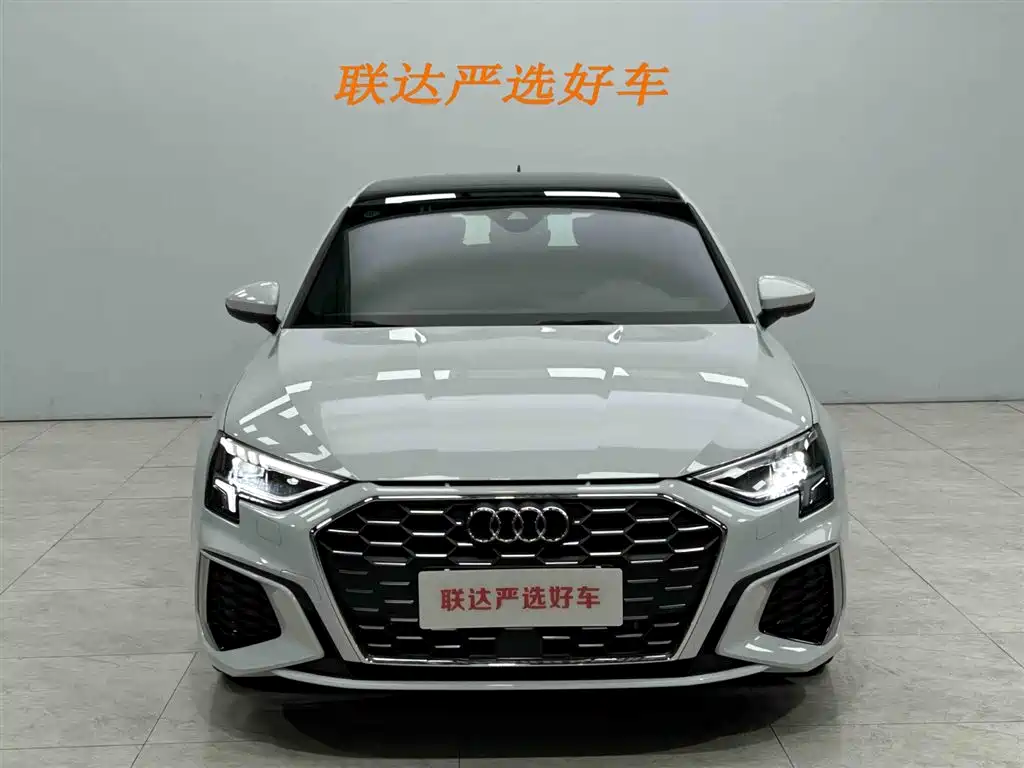 Audi A3 2023 Facelift Sportback 35 TFSI Luxury Sport фото 22