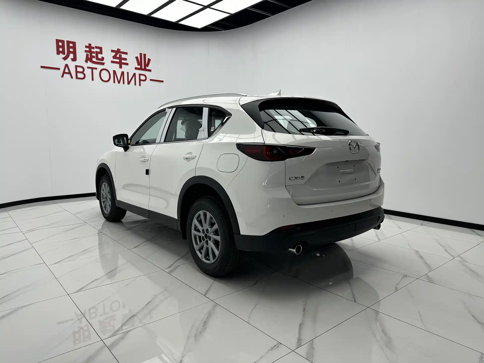Фото 8 - Mazda CX-5
