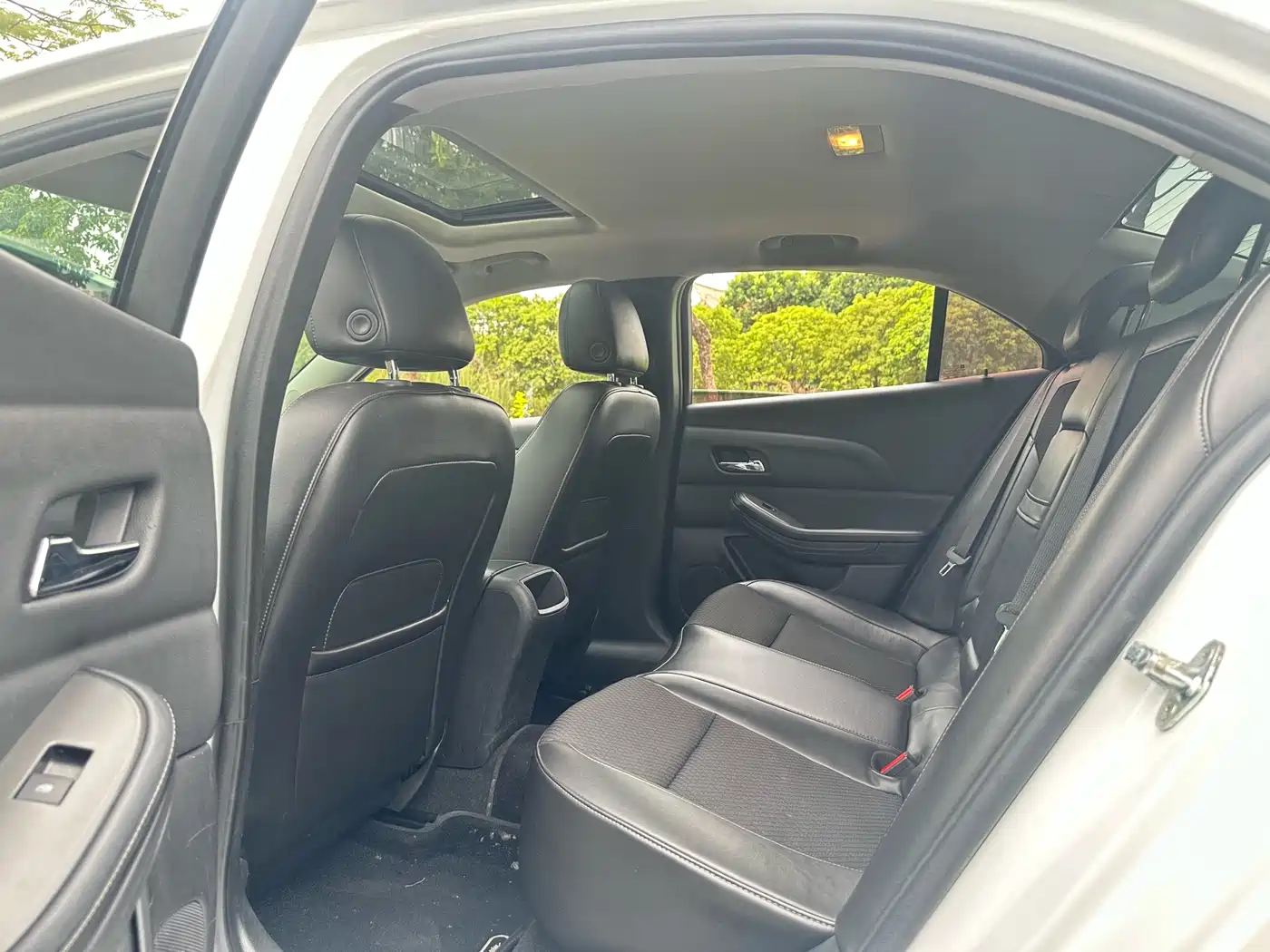 Chevrolet Malibu 2014 1.6T Automatic Comfort фото 9