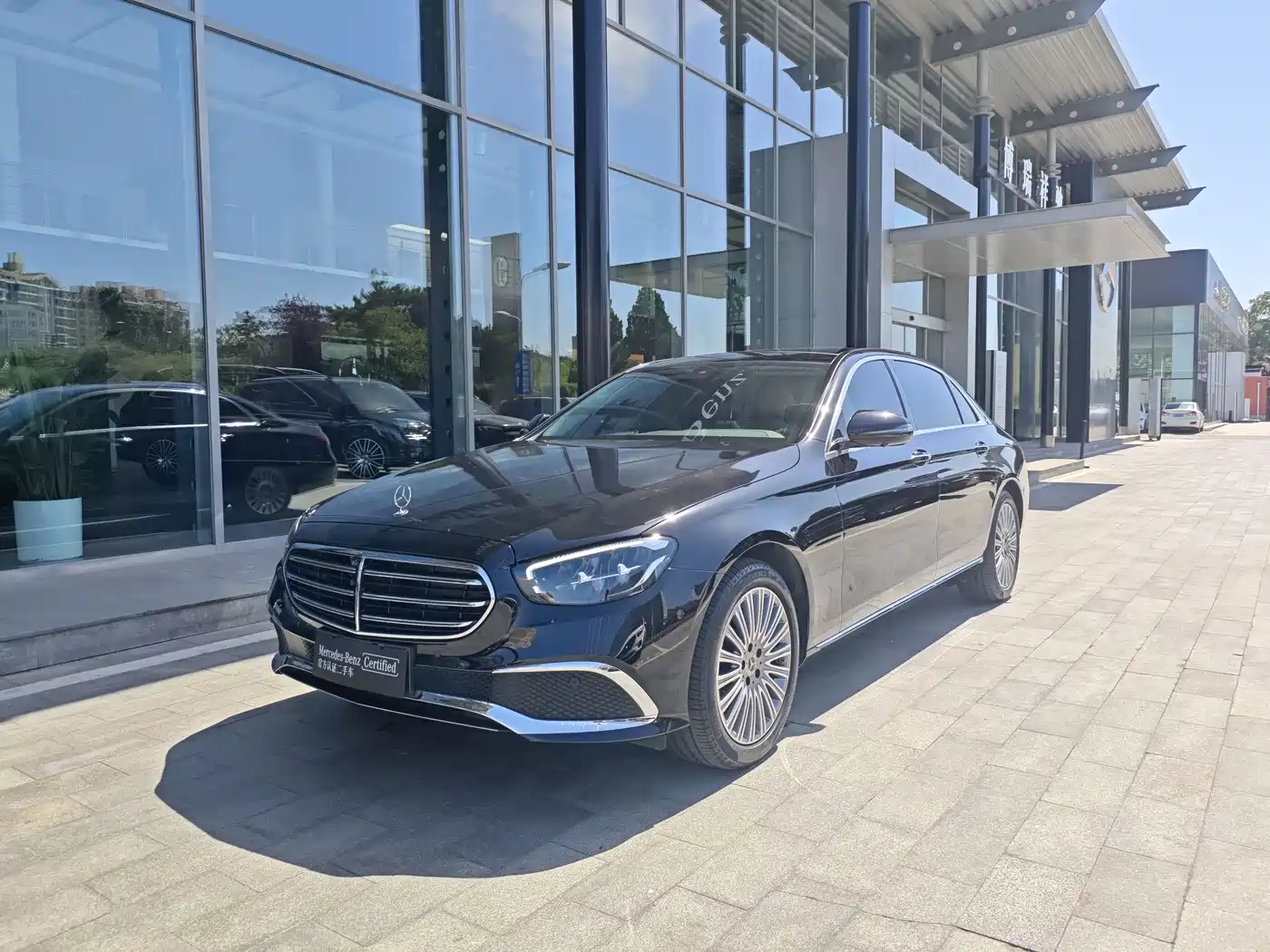 Mercedes-Benz E-Class 2023 E 300 L Luxury