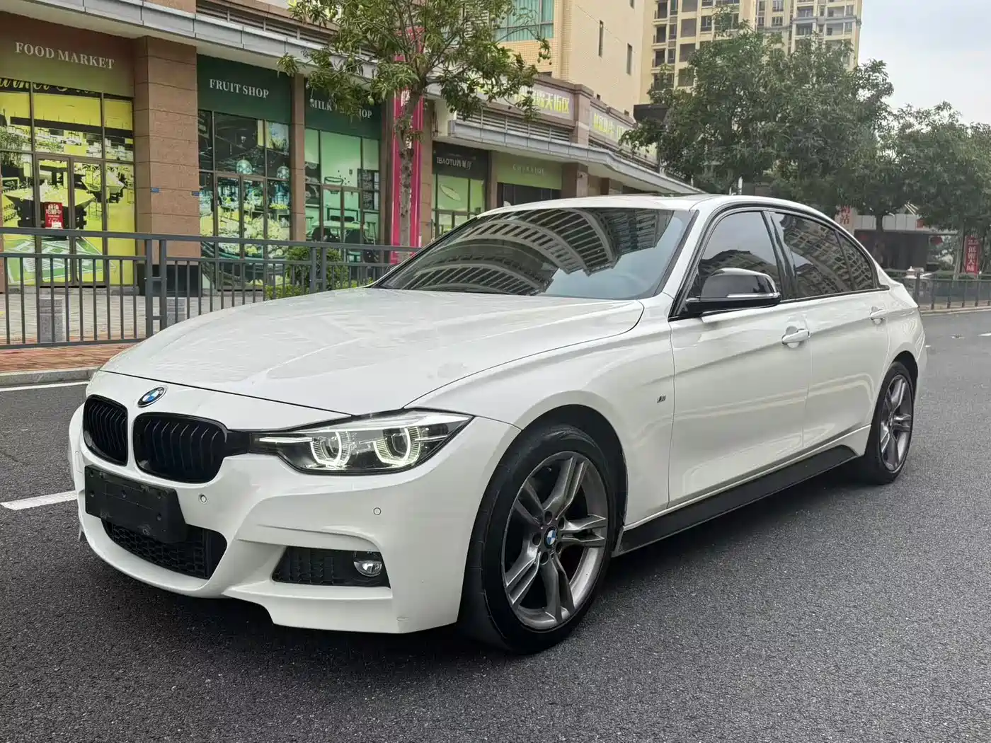 BMW 3 Series 2018 320Li M Sport Black Night Edition