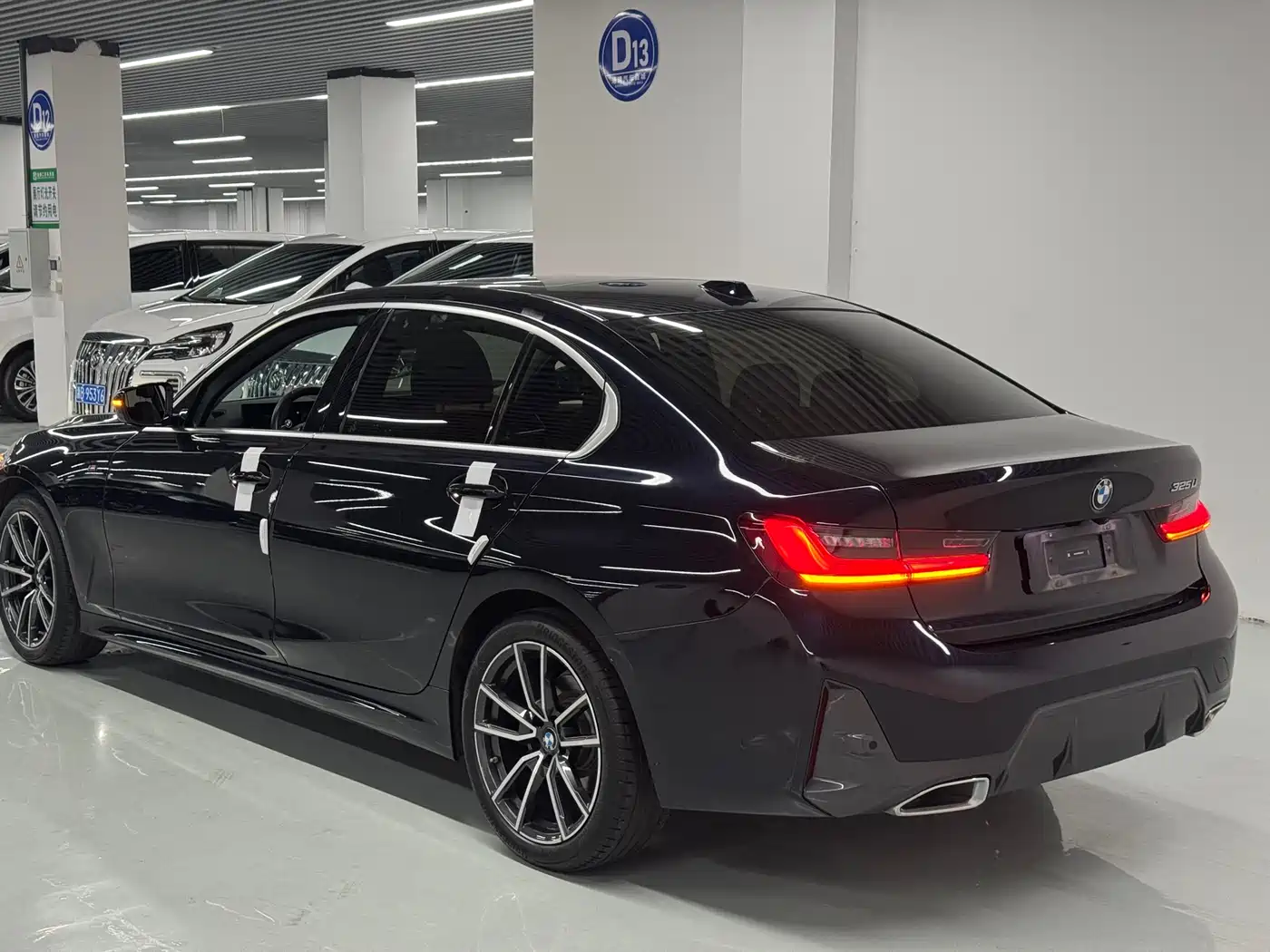 BMW 3 Series 2024 325Li M Sport Package фото 7