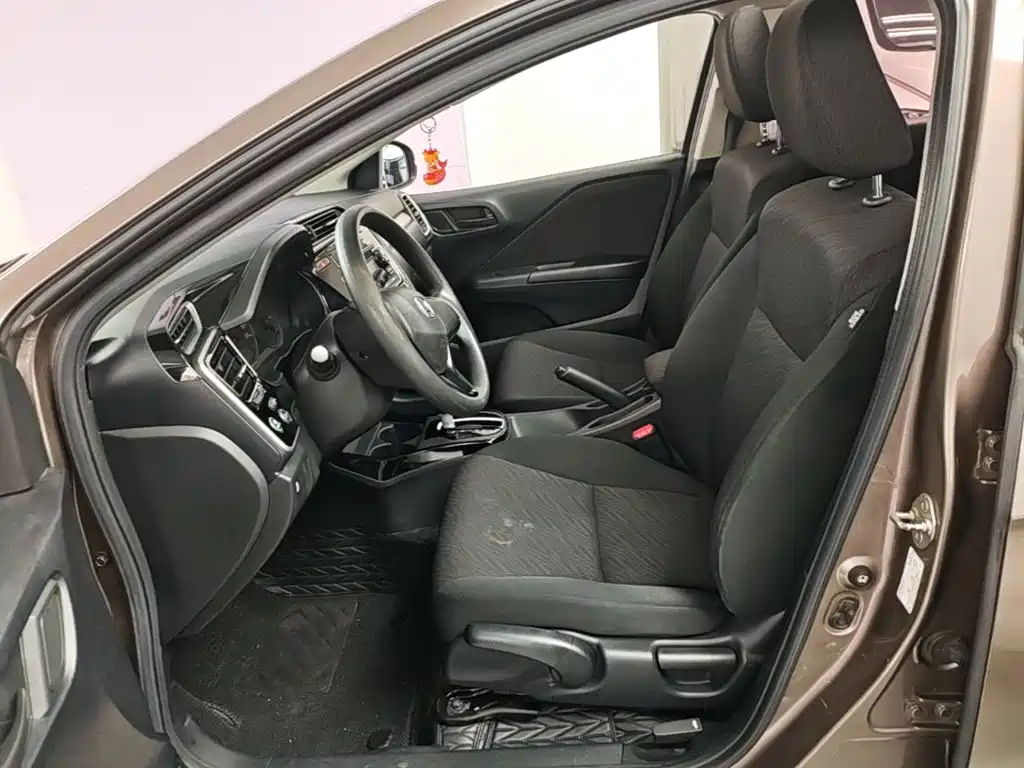 Honda Greiz 2016 2016 1.5L CVT Fashion Edition