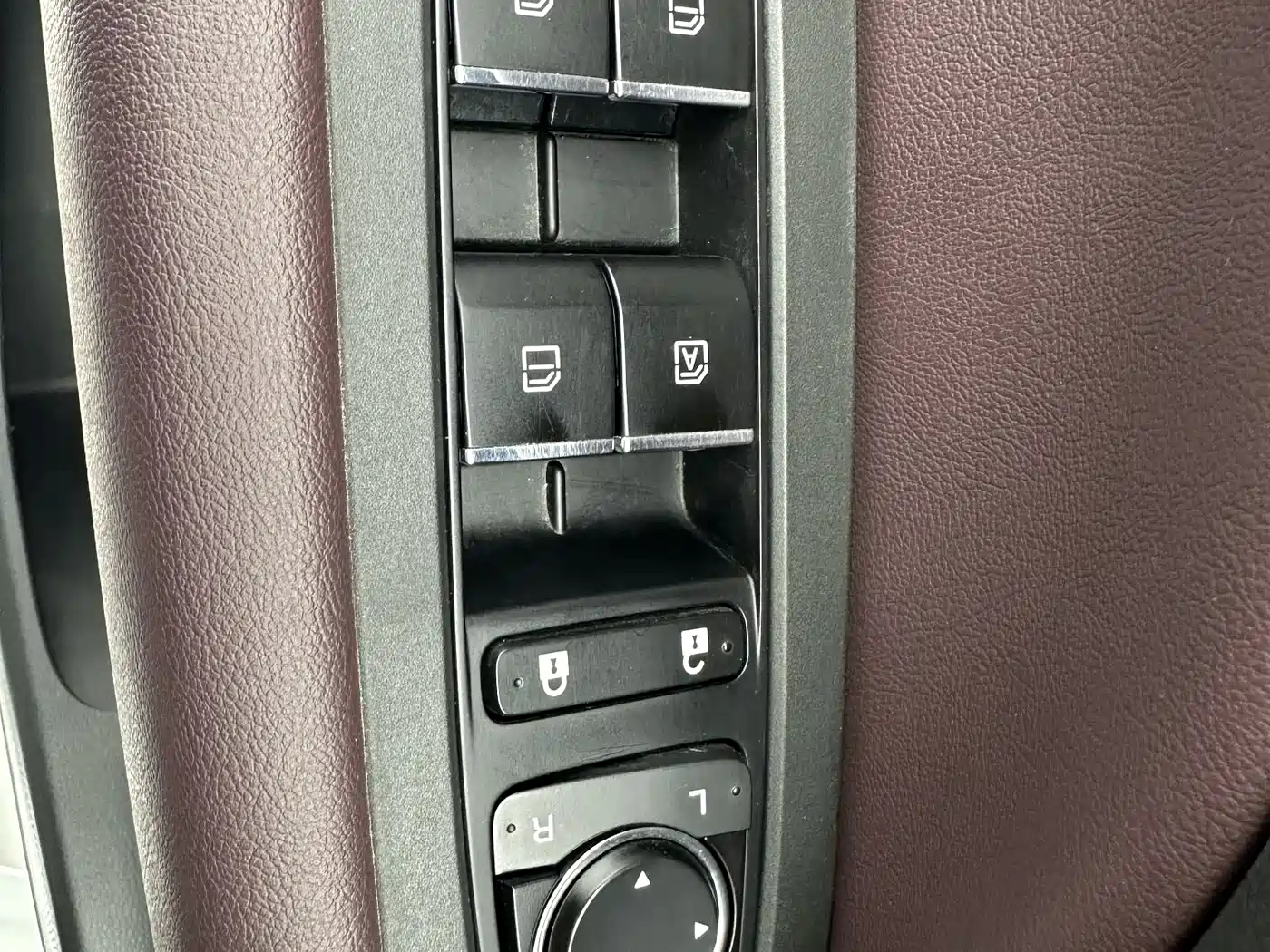 GAC TRUMPCHI TRUMPCHI M6