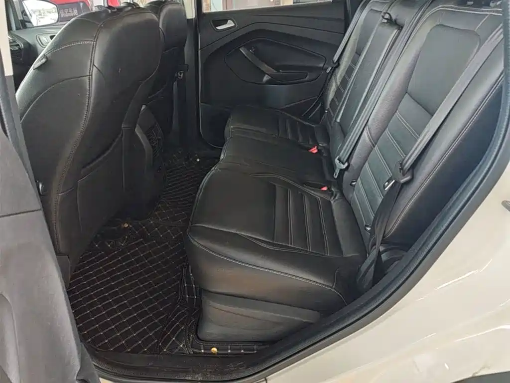 Ford Kuga 2019 2019 EcoBoost 180 FWD Luxury Edition China V