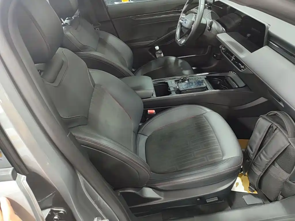 Photo 25 - Ford Mondeo