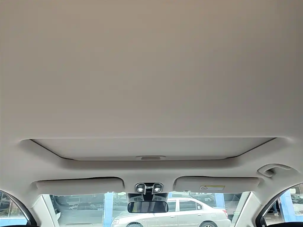 GAC Trumpchi Trumpchi E8 NEV 2024 Model 150km MAX+ фото 18
