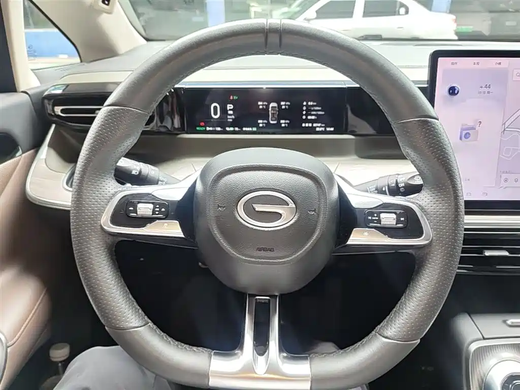 GAC Trumpchi Trumpchi E8 NEV 2024 Model 150km MAX+ фото 11