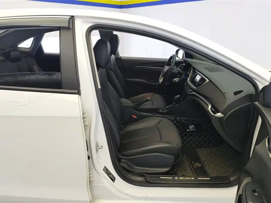 Buick Excelle 2021 Facelift 1.3T Auto Mild Hybrid Elite фото 8