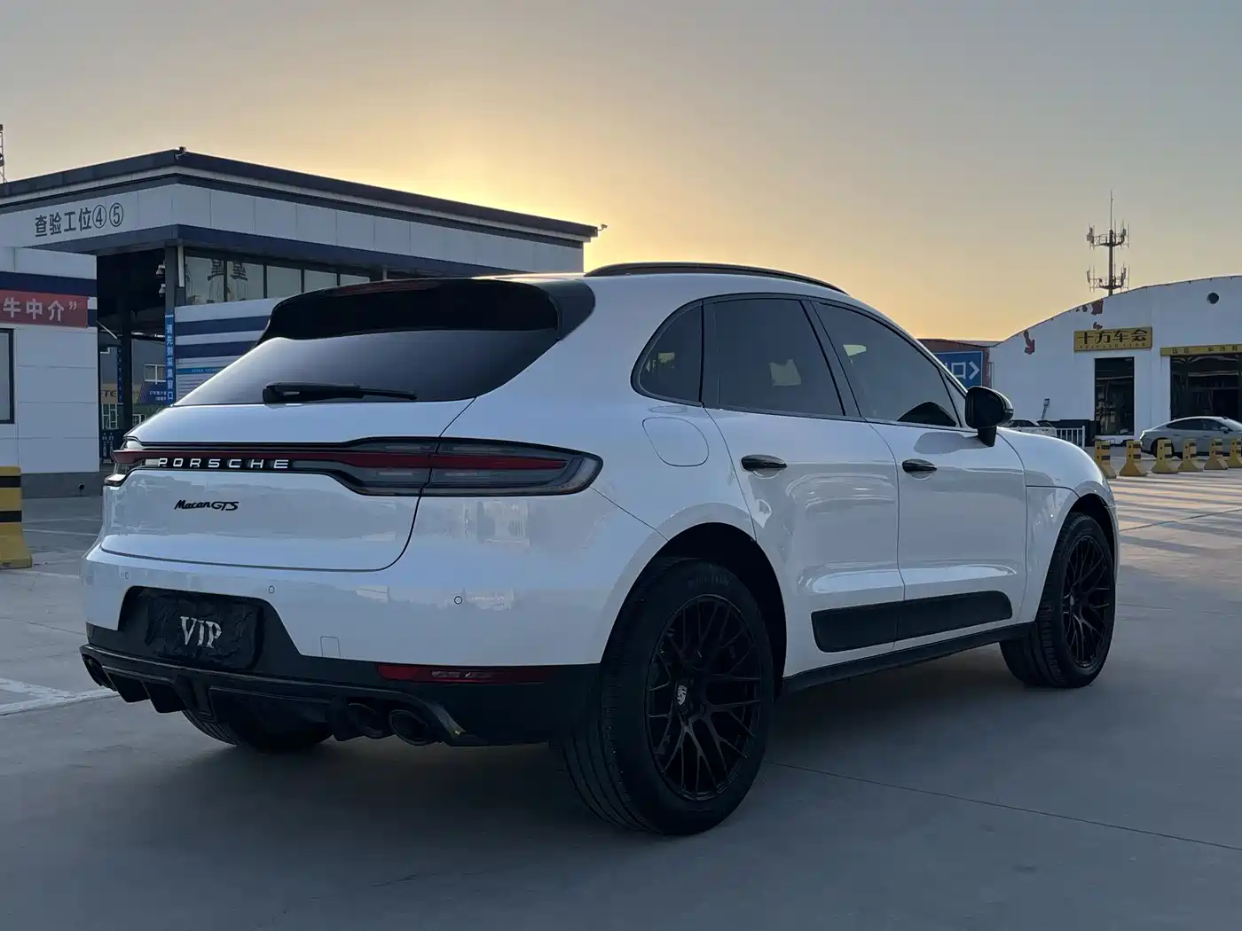 Porsche Macan 2018 Macan 2.0T фото 4