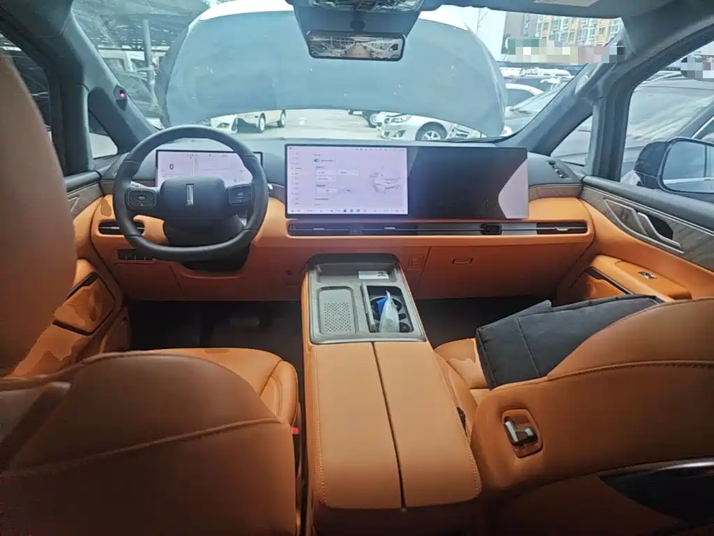 WEY Alpine 2026 2025 AWD Alpine 8