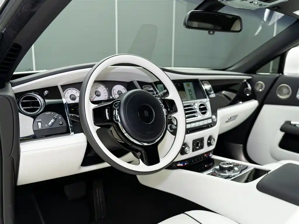 Rolls-Royce Wraith 2017 2018 6.6T Standard