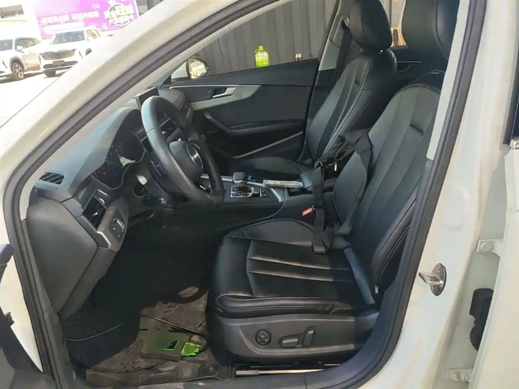 Audi A4L 2019 40 TFSI Progressive (China VI) фото 15
