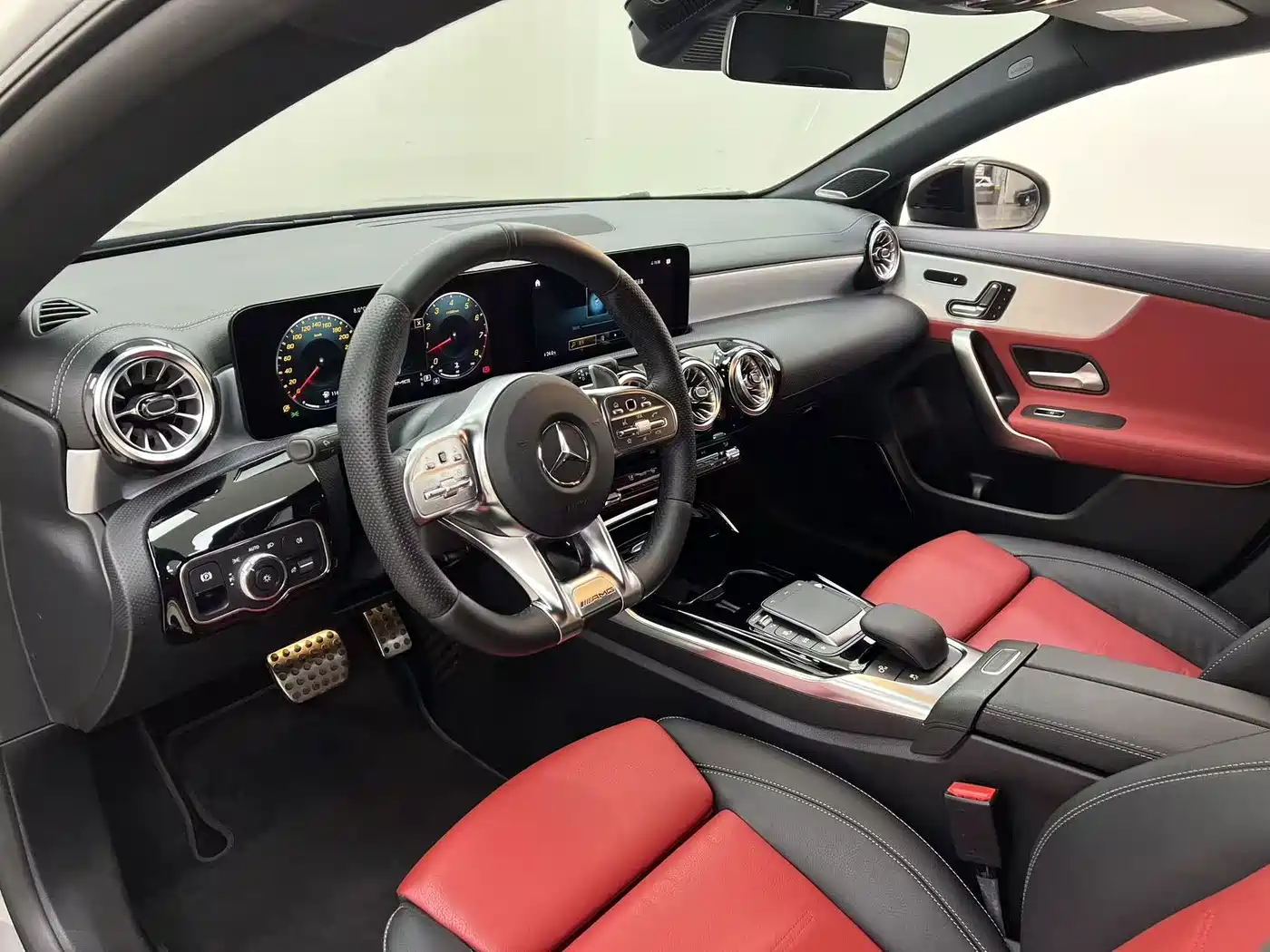 Mercedes-Benz CLA AMG 2021 AMG CLA 35 4MATIC фото 8