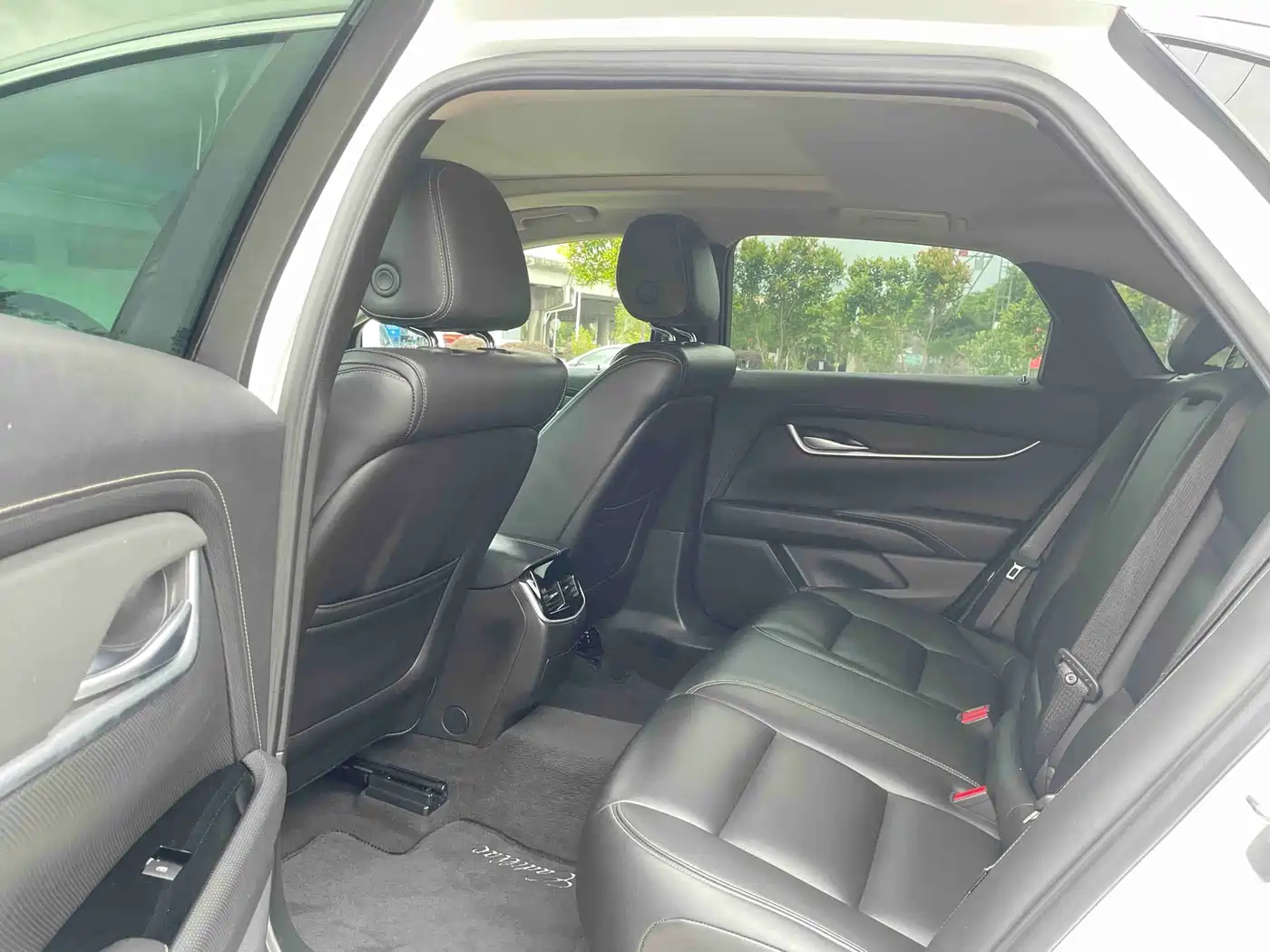 Cadillac XTS 2018 28T Technology фото 6
