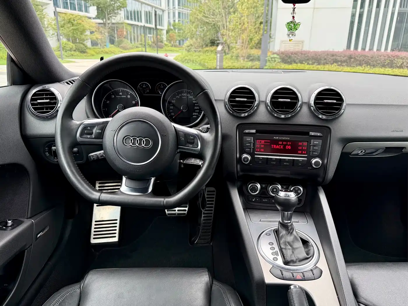 Audi TT 2011 2011 TT Coupe 2.0TFSI