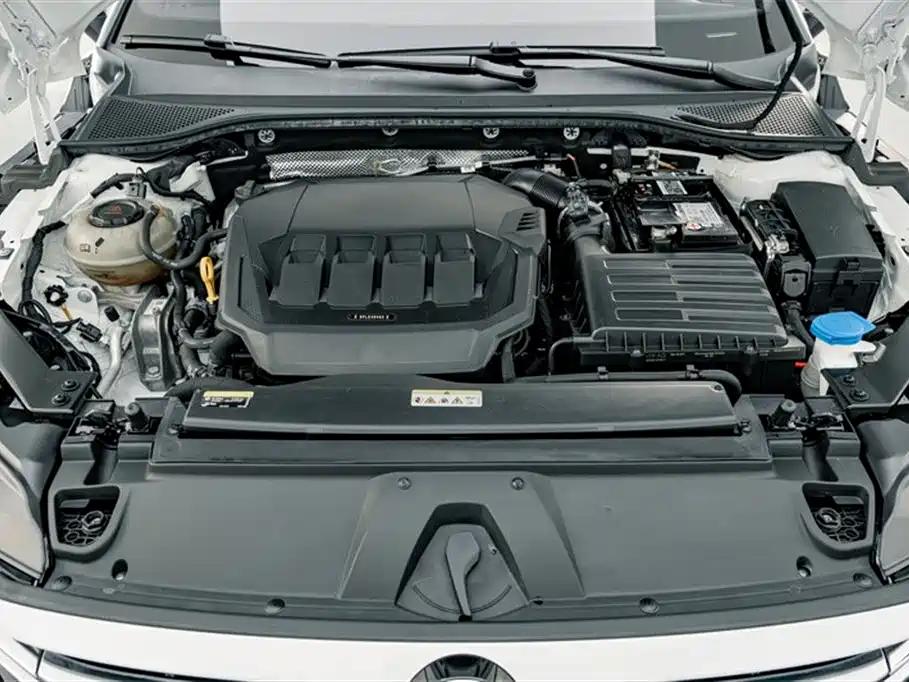 Volkswagen FAW-Volkswagen CC 2021 330TSI Dazzle Edition фото 23