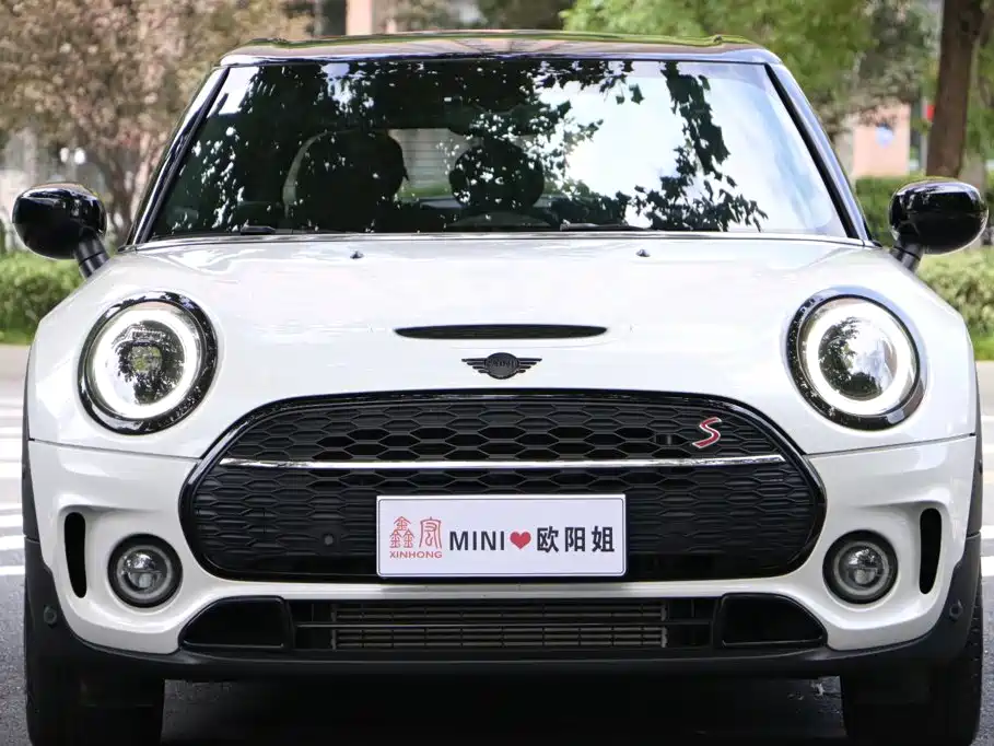 MINI CLUBMAN 2024 2023 Facelift 2.0T COOPER S Connoisseur