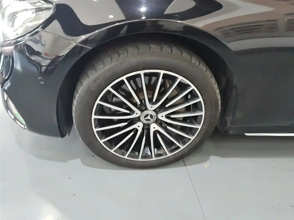 Mercedes-Benz E-Class 2018 Facelift E 300 L Sport Luxury фото 23
