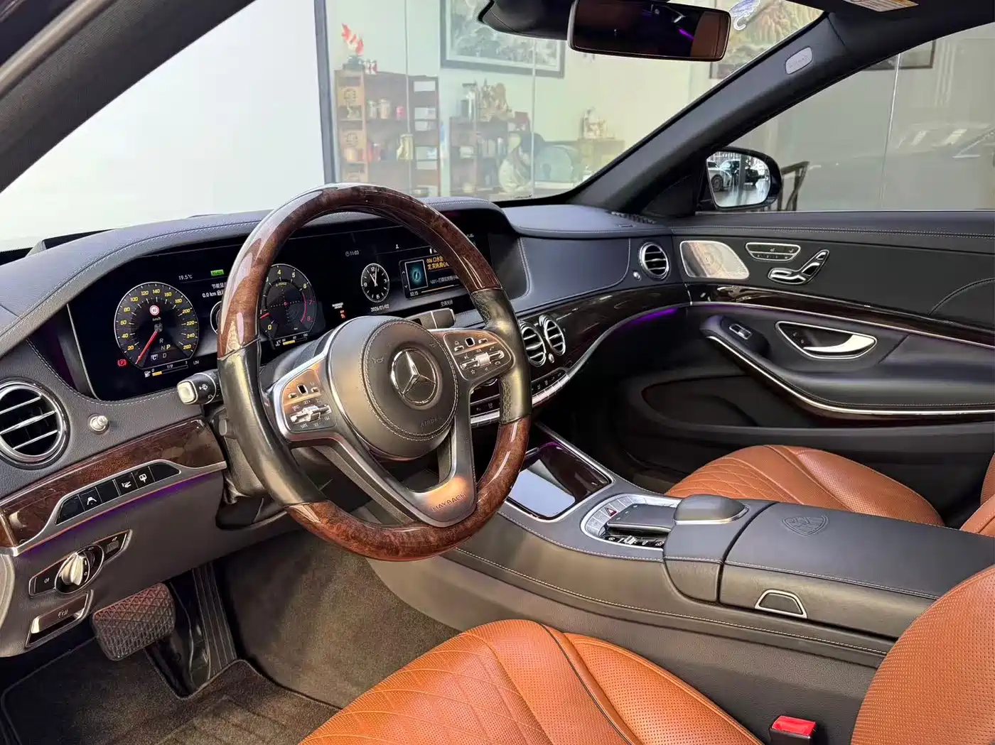 Mercedes-Benz Maybach S-Class 2020 S 450 4MATIC Collector's Edition фото 4