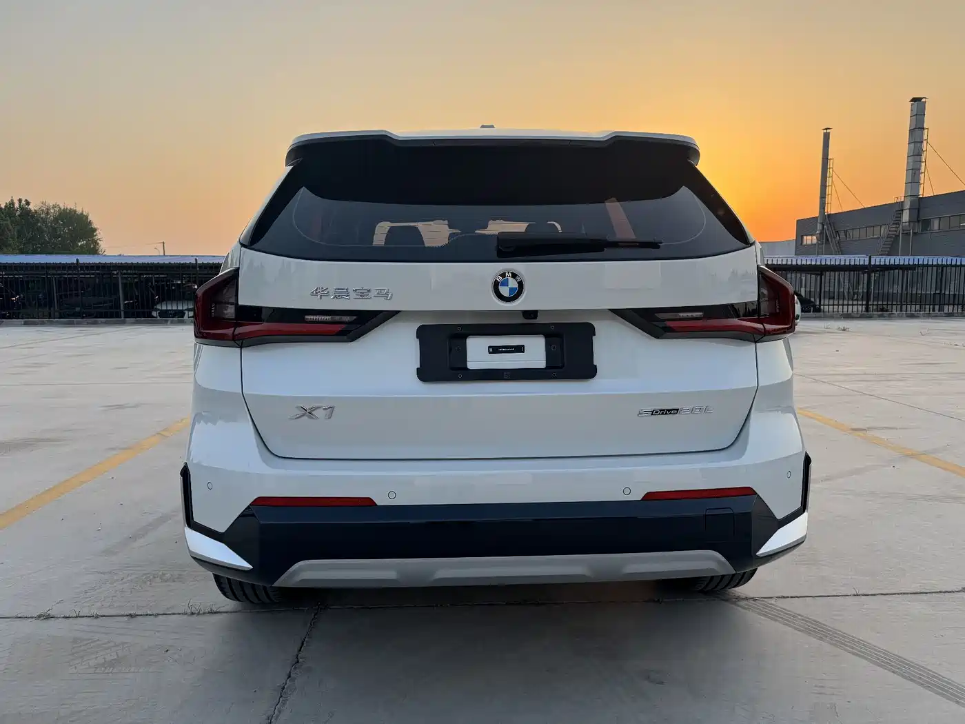BMW X1 2023 sDrive20Li X Design Package фото 7