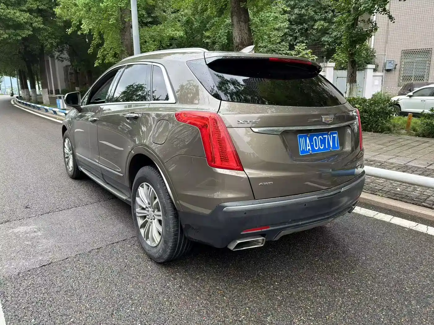 Cadillac XT5 2017 Anniversary Edition 28T 4WD Luxury фото 7