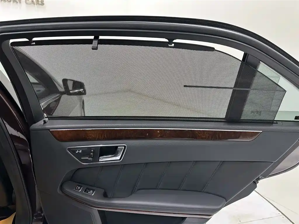 Mercedes-Benz E-Class 2013 E 300 L Elegance фото 11