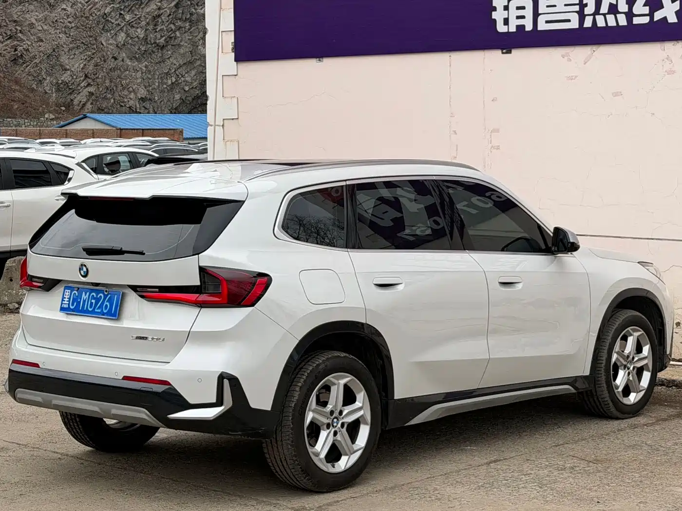 BMW X1 2023 sDrive20Li X Design Package фото 4