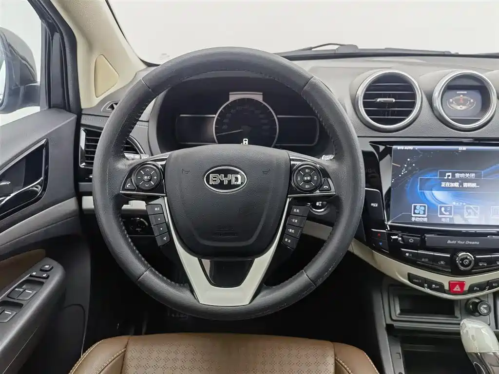 BYD S7 2015 2.0T Upgrade Automatic Premium фото 11