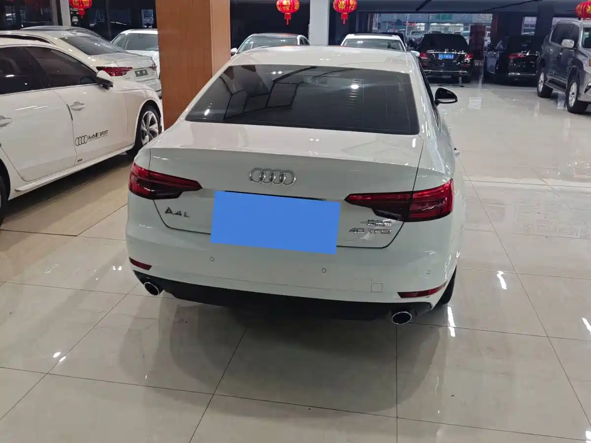 Audi A4L 2017 40 TFSI Progressive фото 3