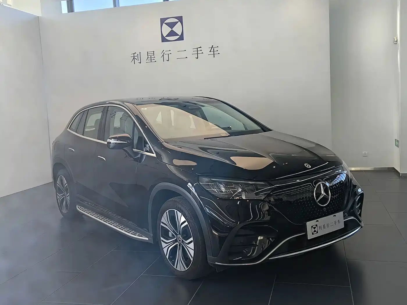 Mercedes-Benz EQE SUV 2025 2024 500 4MATIC Pioneer Edition