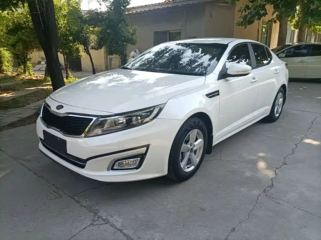 Kia K5 2015 2.0L Automatic GL фото 2