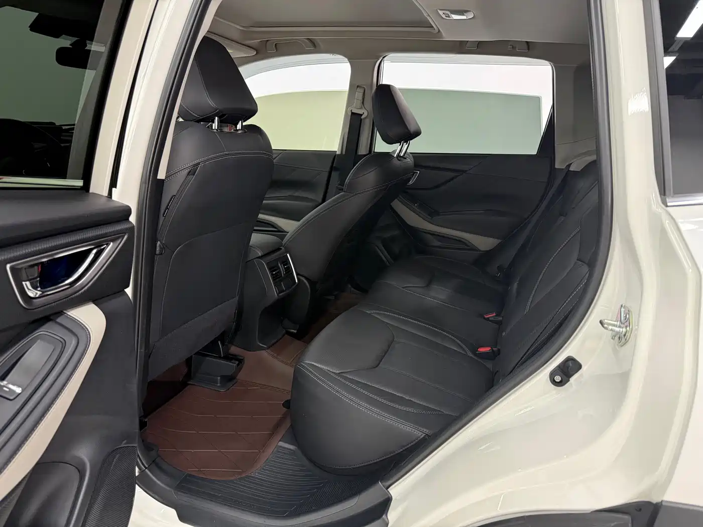 Subaru Forester 2022 2.0i AWD Luxury Edition with EyeSight фото 18