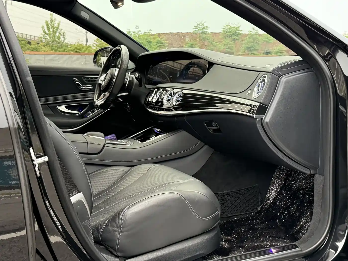 Mercedes-Benz S-Class AMG 2018 AMG S 63 L 4MATIC+ фото 10