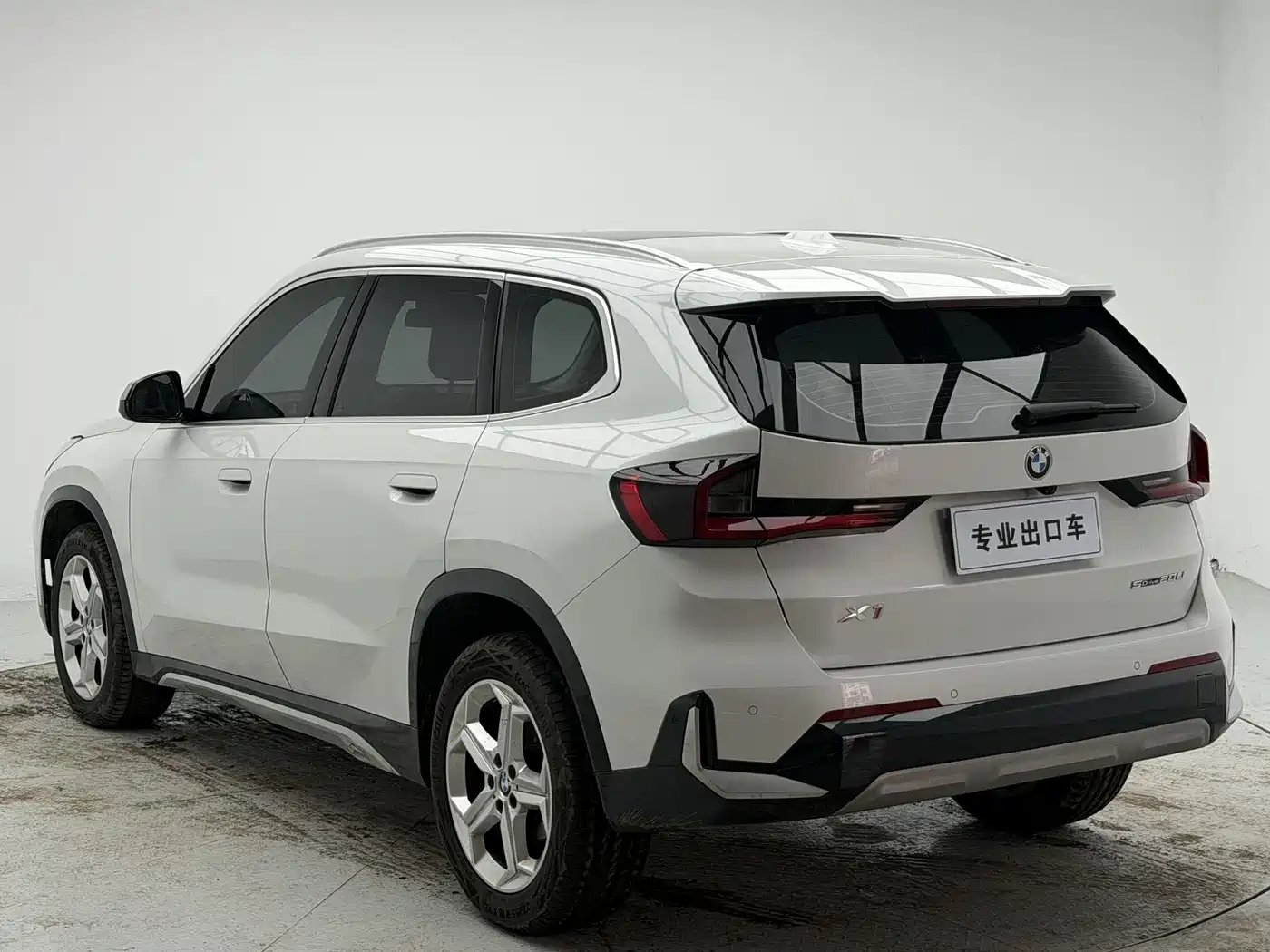 BMW X1 2023 sDrive20Li X Design Package фото 4