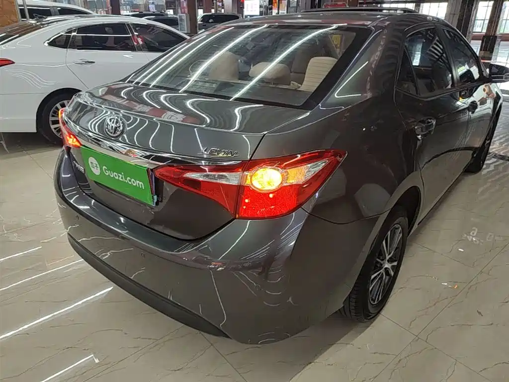 Toyota Levin 2014 1.6G CVT Elite Edition фото 7