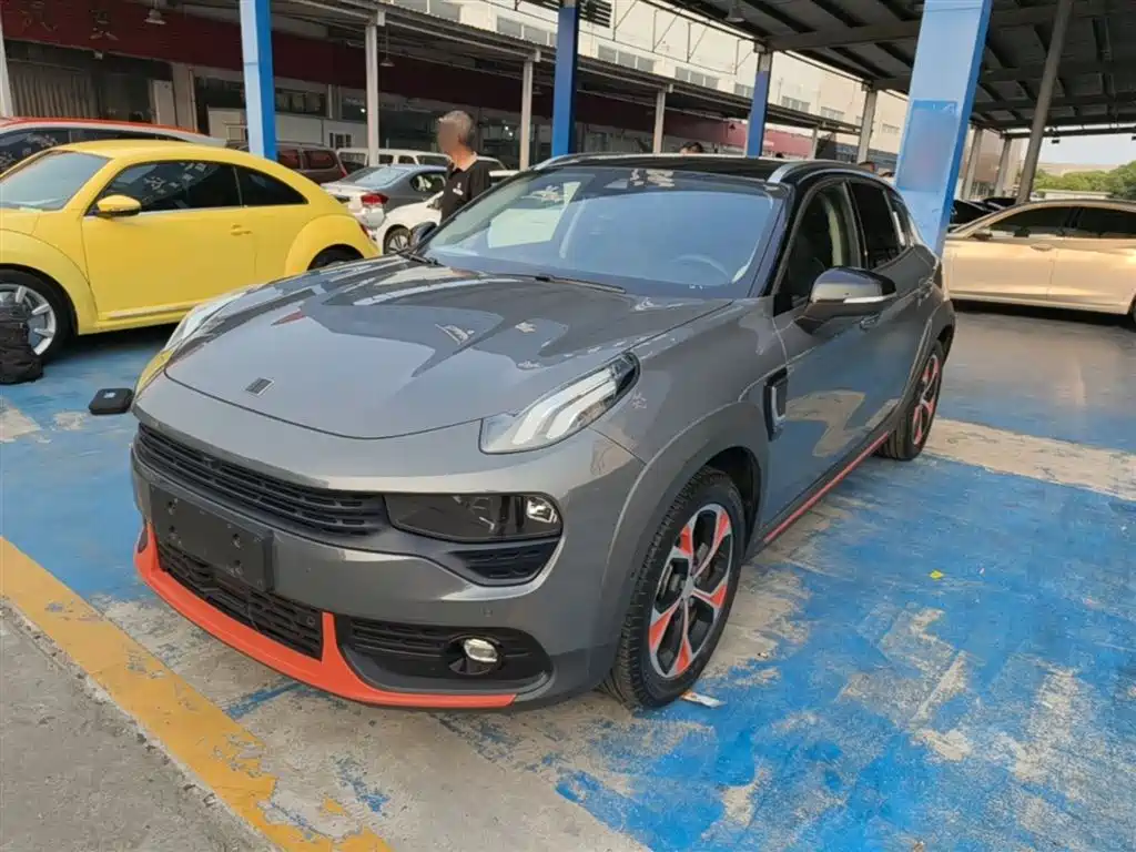 Lynk & Co 02 New Energy 2019 Edition 1.5T PHEV Pro фото 2