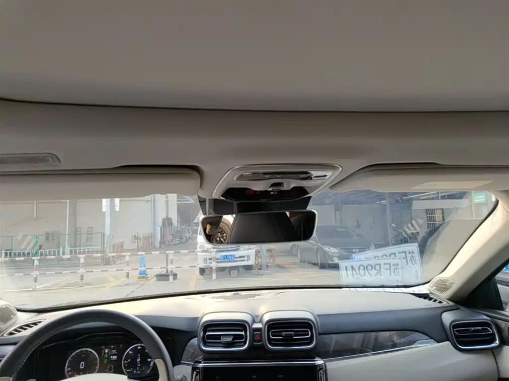 Lynk & Co 02 New Energy 2019 Edition 1.5T PHEV Pro фото 18