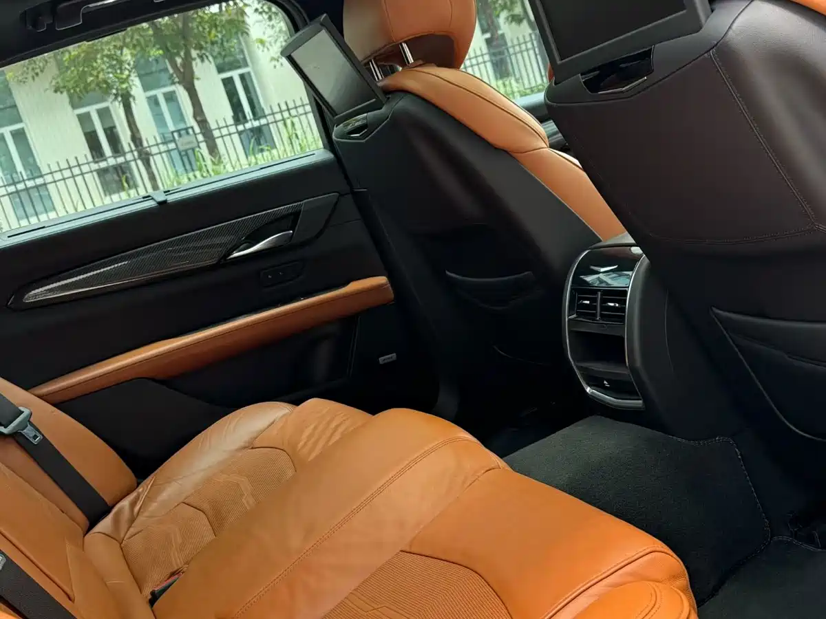 Cadillac CT6 2016 40T Leading фото 10