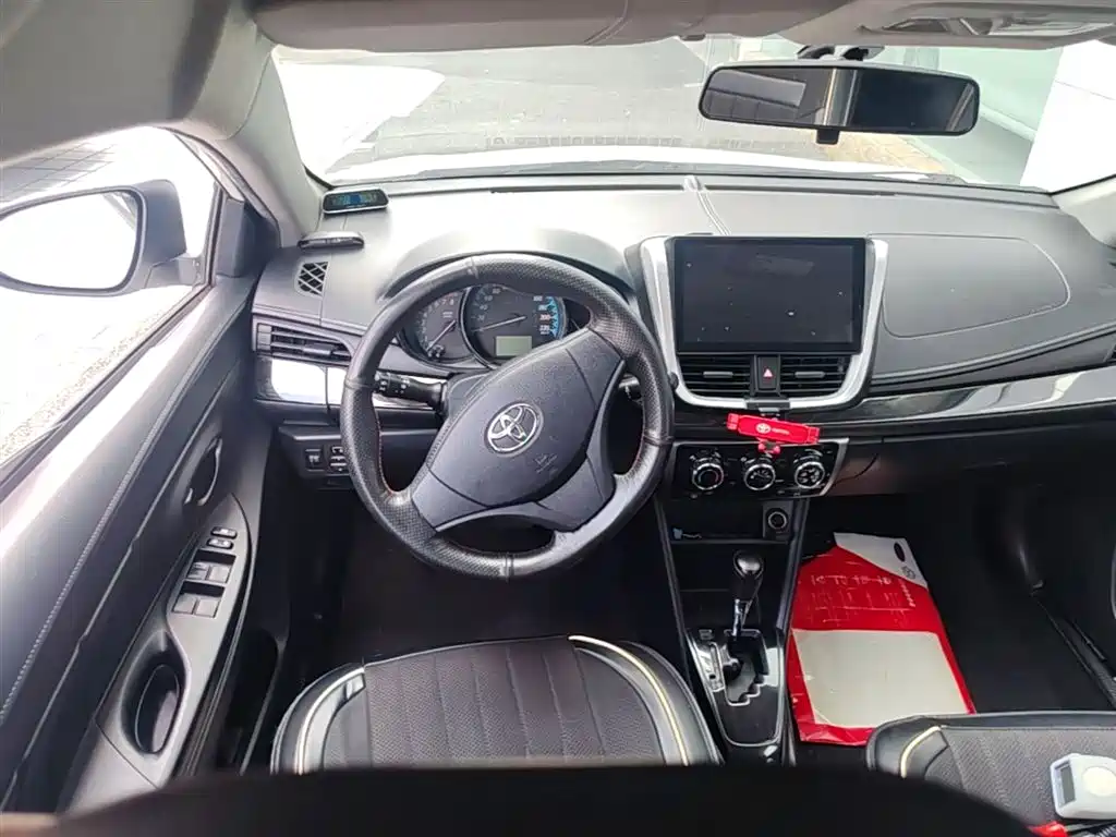 Toyota YARiS L Zhi Xuan 2017 1.5E CVT Speed Upgrade Edition фото 17