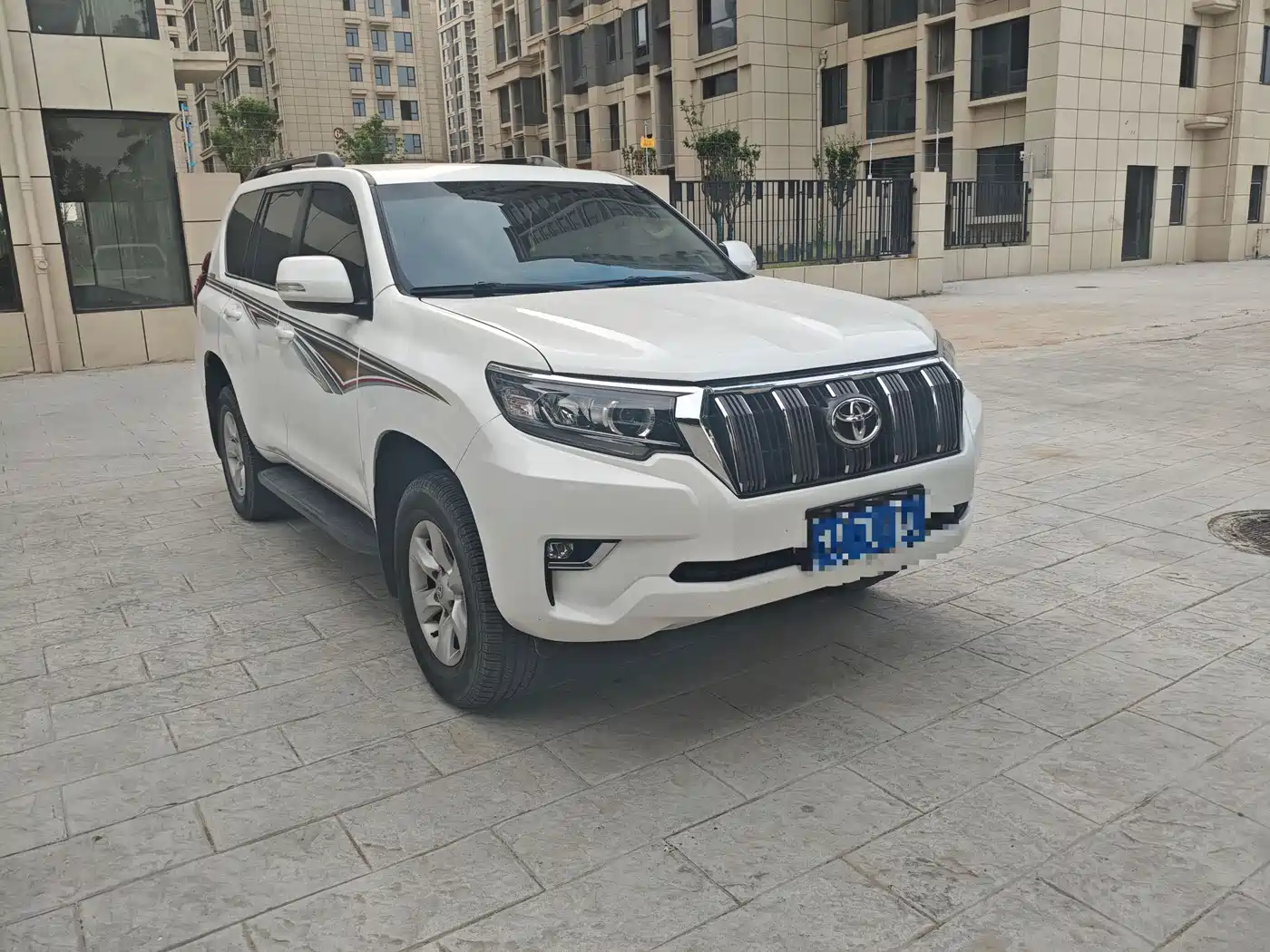 Toyota Prado (Import) 2010 2.7L Auto Luxury
