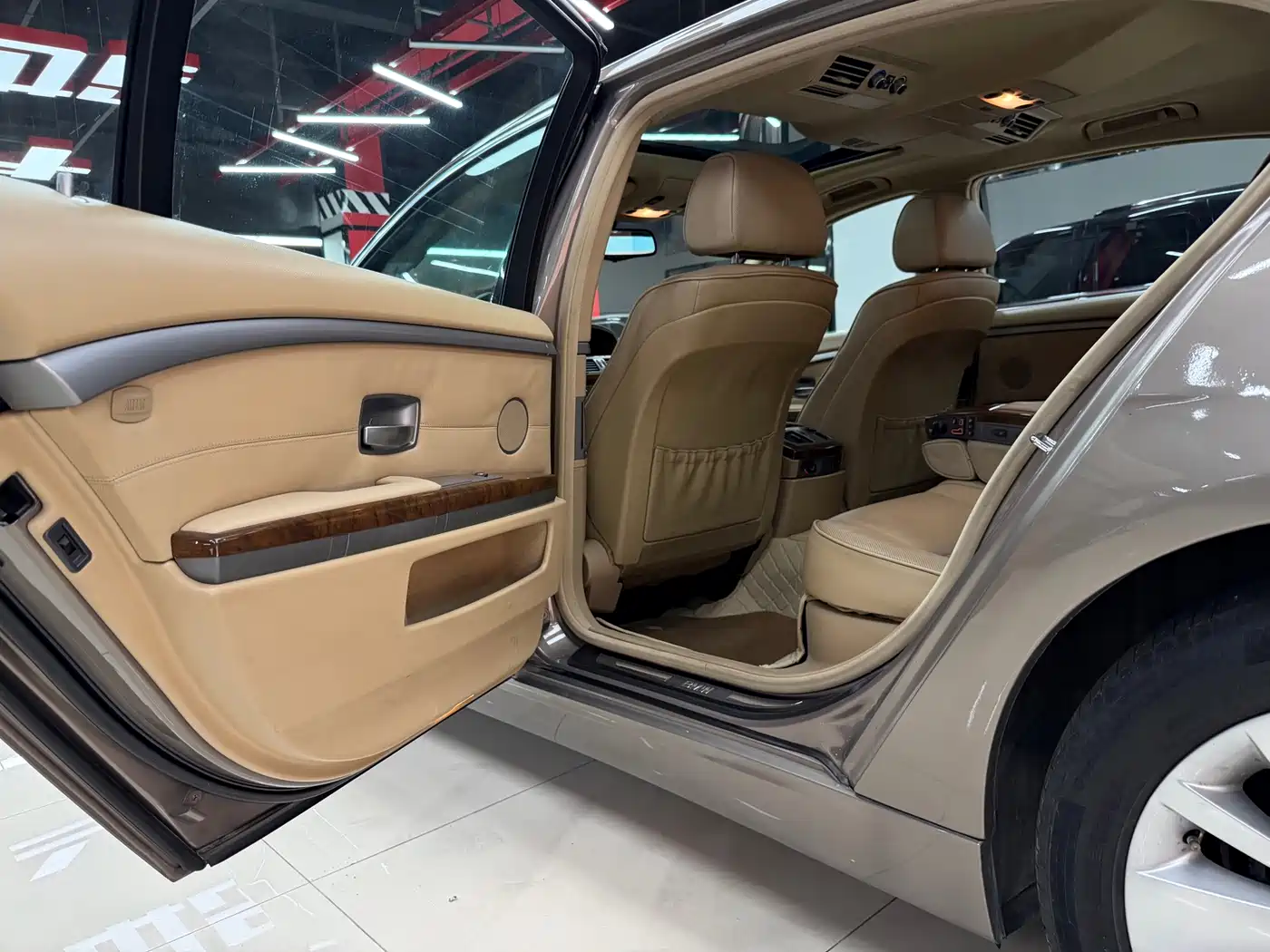 BMW 7 Series 2005 2005 Model 730Li