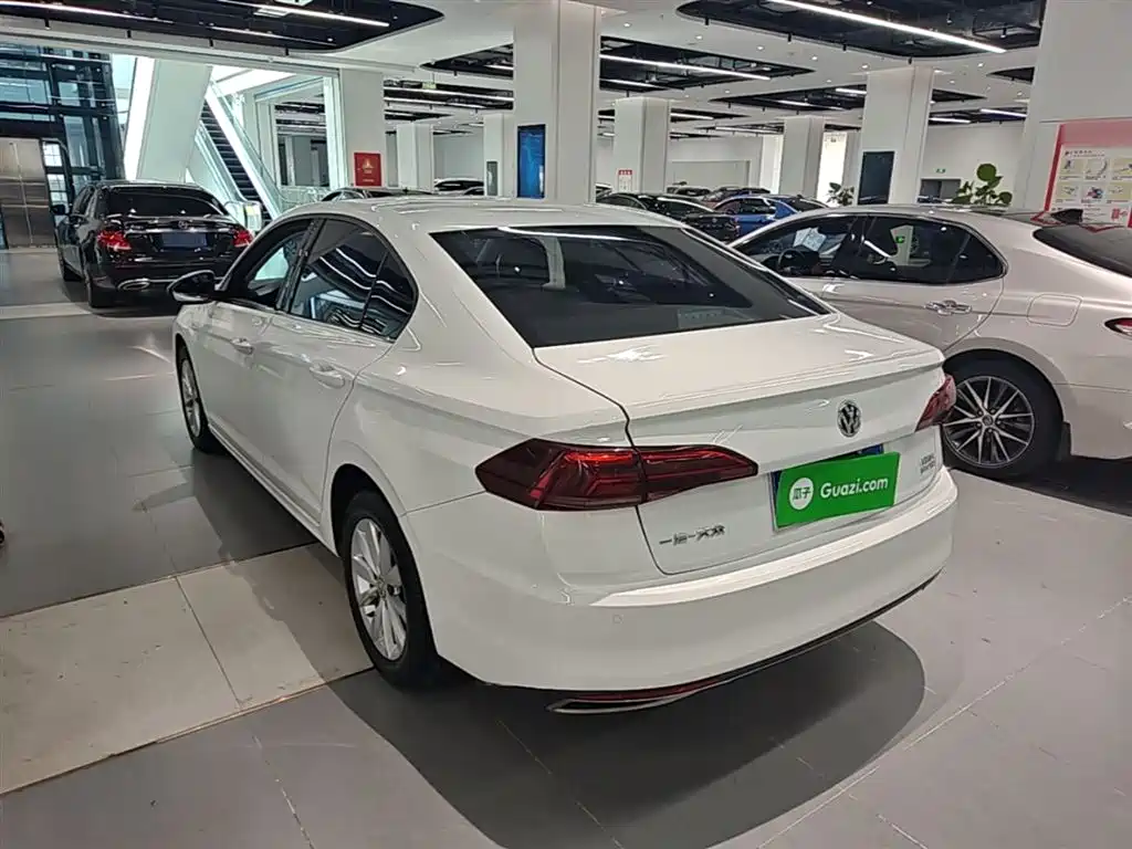 Volkswagen Bora 2019 280TSI DSG Elite Type фото 5