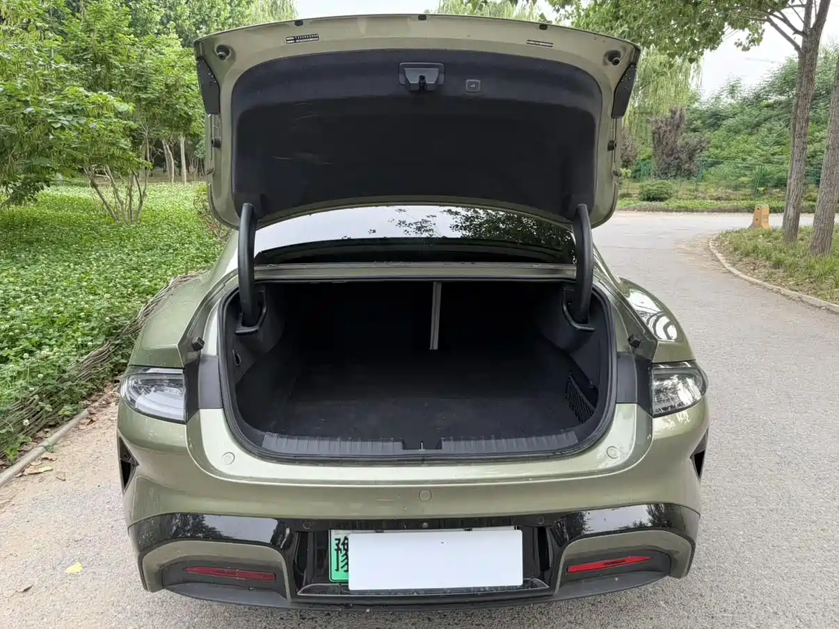 Xiaomi Auto Xiaomi SU7 2024 RWD Standard Founder's Edition фото 5