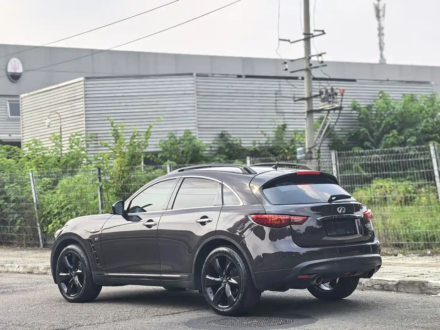 Infiniti QX70 2016 2015 Model 3.7L Shadow Edition